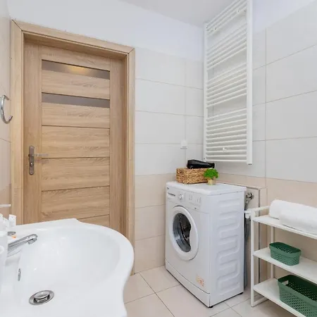 Bunscha Debniki Cracow By Renters Apartment Krakow