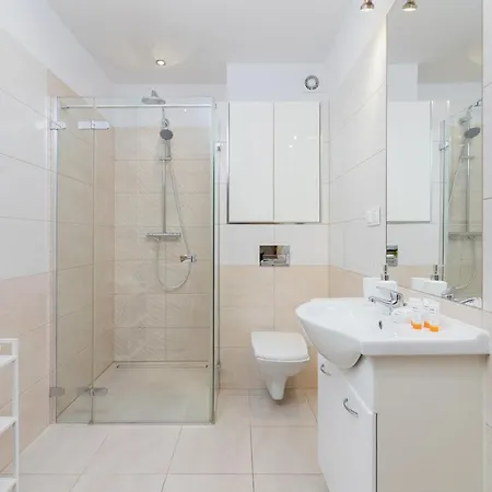 Bunscha Debniki Cracow By Renters Apartment Krakow