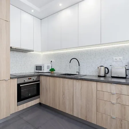 Bunscha Debniki Cracow By Renters Apartment