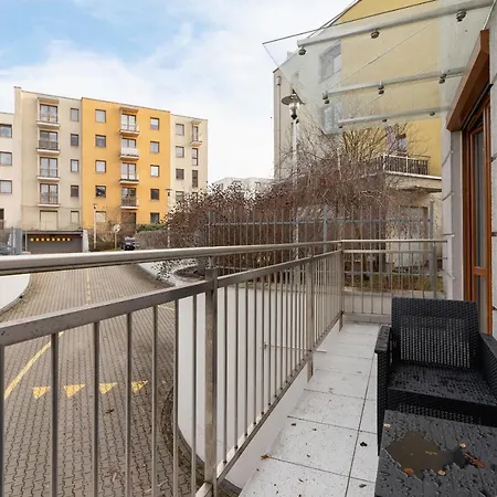 Bunscha Debniki Cracow By Renters *